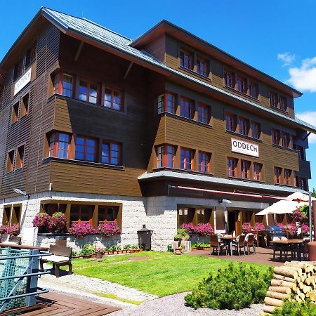 Hotel Oddech Pec pod Snezkou Exterior foto